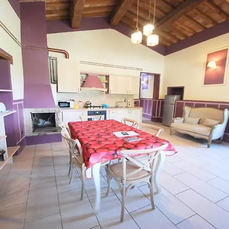 Spoleto-poolside-sleeps-20pool, Jacuzzi, Gardens - Spectacular Grounds * سبوليتو