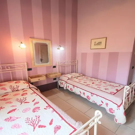 فيلة Spoleto-poolside-sleeps-20pool, Jacuzzi, Gardens - Spectacular Grounds *