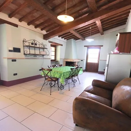 Spoleto-poolside-sleeps-20pool, Jacuzzi, Gardens - Spectacular Grounds Spoleto