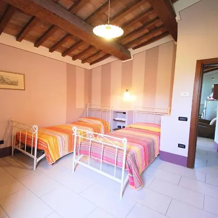 Spoleto-poolside-sleeps-20pool, Jacuzzi, Gardens - Spectacular Grounds *