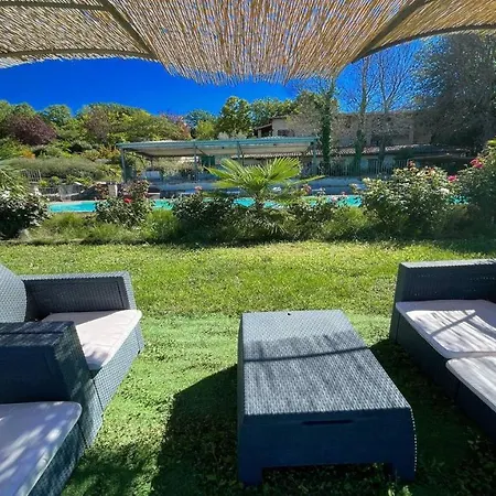 Spoleto-poolside-sleeps-20pool, Jacuzzi, Gardens - Spectacular Grounds فيلة سبوليتو
